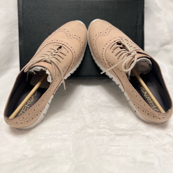 Cole Haan zerogrand sneakers size 8C(wide) - Picture 4 of 9